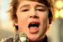 Eoghan Quigg - 28000 Friends