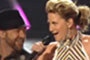 Sugarland - Love Shack [Live] ft The B-52s