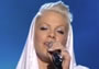 Pink - Glitter In The Air [Live]