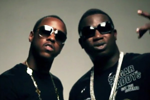 Gucci Mane ft. Jeremih - Too Damn Sexy