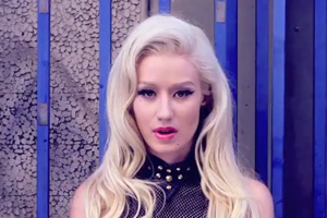 Iggy Azalea - Bac 2 Tha Future (My Time)