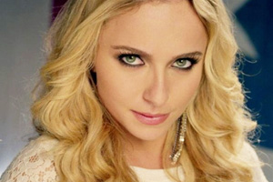 Hayden Panettiere - Telescope