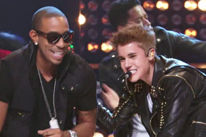 Justin Bieber ft. Ludacris - All Around The World