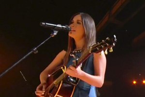 Kacey Musgraves - Merry Go 'Round [Live]