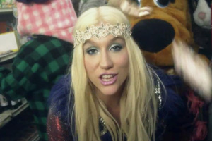 Kesha - C'Mon