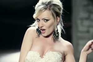 Alexandra Stan vs Manilla Maniacs - All My People