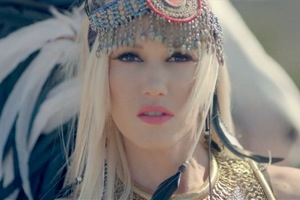 No Doubt - Looking Hot