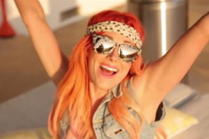 Bonnie McKee - American Girl [Viral Video]