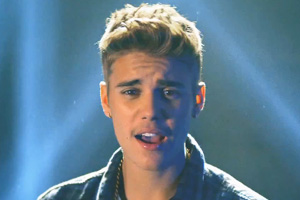 Justin Bieber ft. Chance The Rapper - Confident
