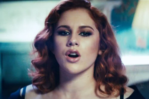 Katy B - 5 AM