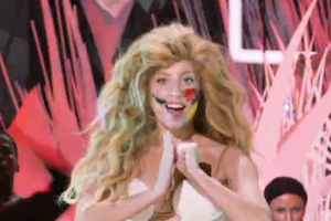 Lady Gaga - Applause [Live]
