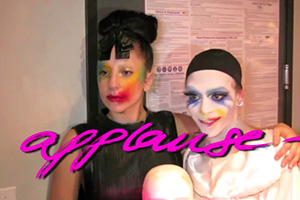 Lady Gaga - Applause [Lyric Video]