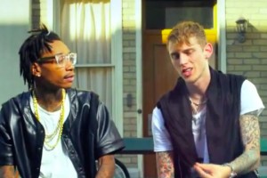 Machine Gun Kelly ft. Wiz Khalifa - Mind of a Stoner