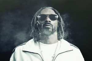 Snoop Lion ft. Miley Cyrus - Ashtrays And Heartbreaks