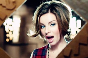 t.A.T.u. ft. Ligalize & Mike Tompkins - Lyubov' V Kazhdom Mgnovenii (Love In Every Moment)