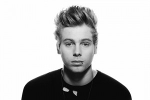 5 Seconds Of Summer - Amnesia [Lyric Video]