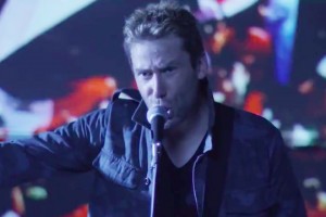 Nickelback - Edge Of A Revolution