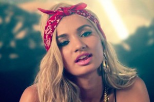 Pia Mia - Mr. President