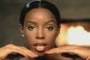 Kelly Rowland ft. Eve - Like This